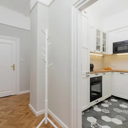 2 - Bedroom With Balcony - Rejtana 10