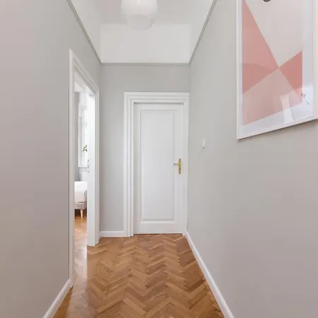 Apartment 2 - Bedroom With Balcony - Rejtana 10 Krakau