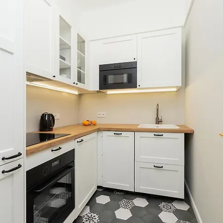 2 - Bedroom With Balcony - Rejtana 10 Apartment Krakow